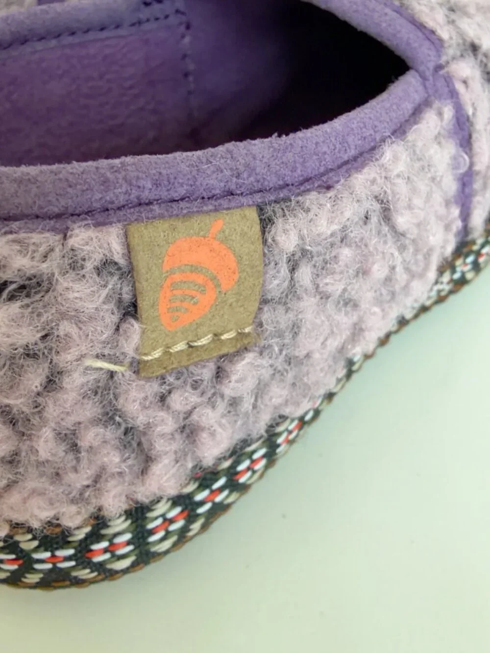 Acorn Kids Size 12-13 Purple Boucle Fleece Cozy Slippers